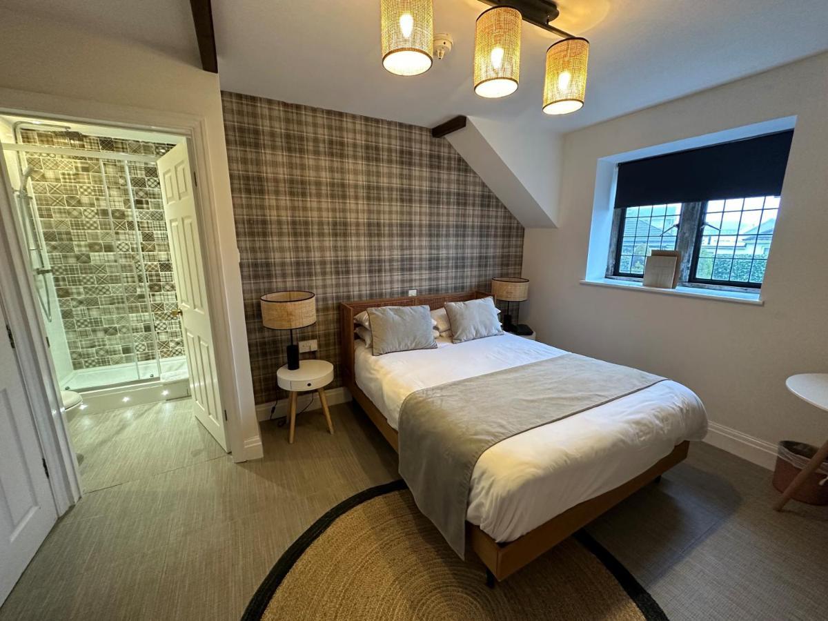 The Great House Hotel Bridgend  Esterno foto