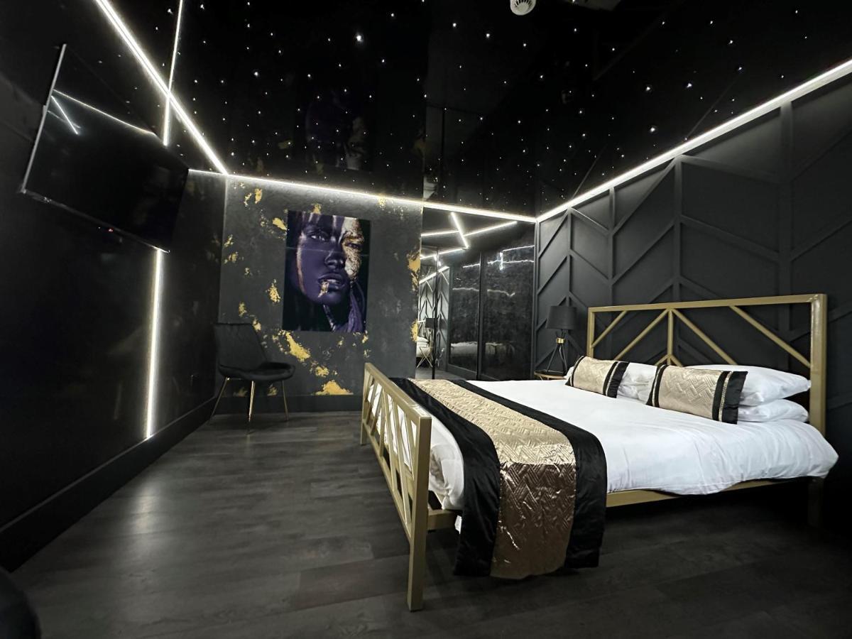 The Great House Hotel Bridgend  Esterno foto