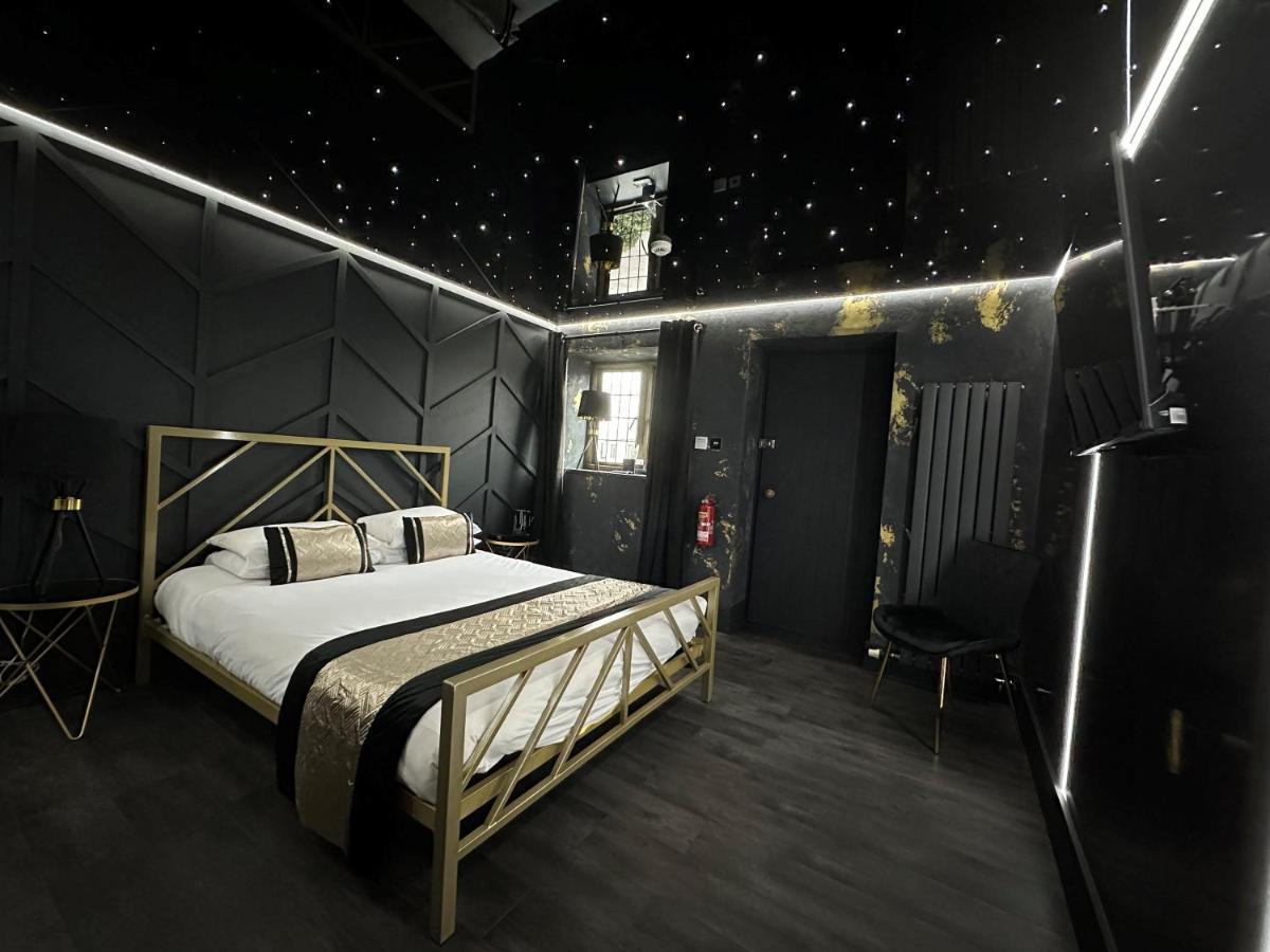 The Great House Hotel Bridgend  Esterno foto