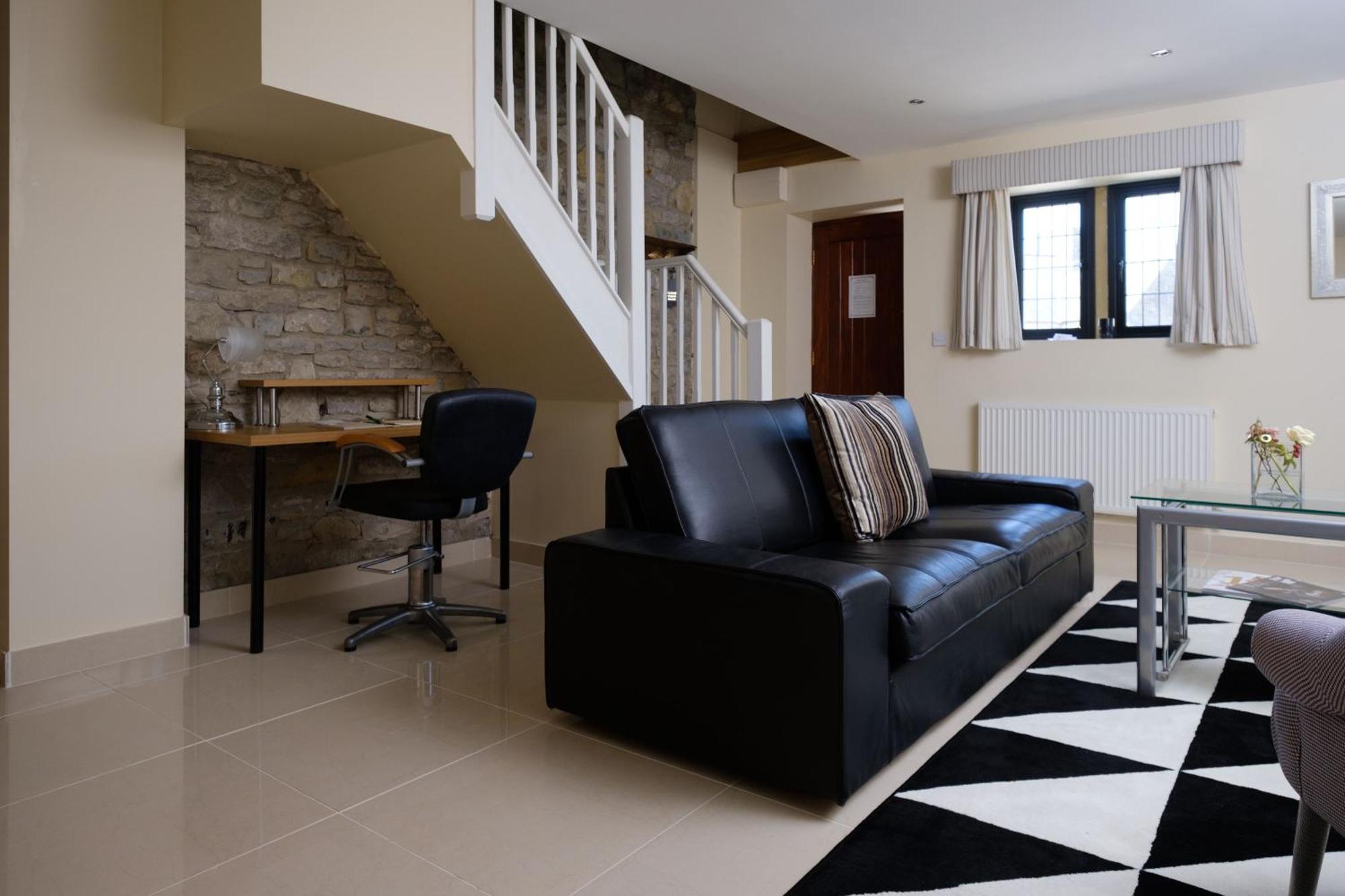 The Great House Hotel Bridgend  Esterno foto