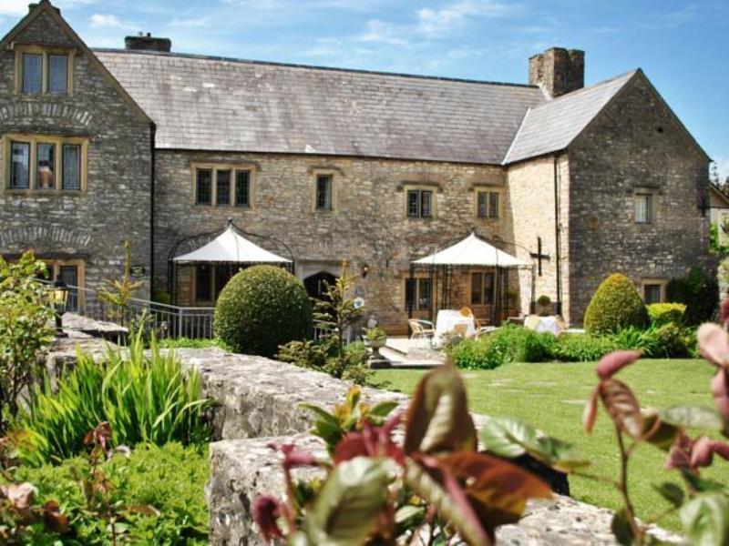 The Great House Hotel Bridgend  Esterno foto