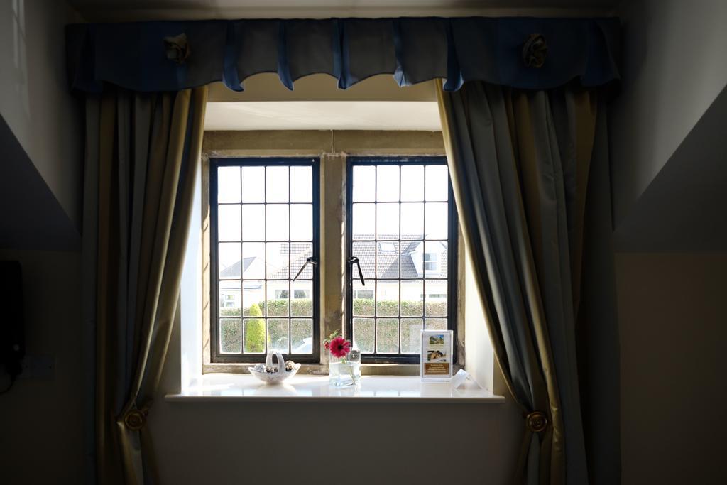 The Great House Hotel Bridgend  Esterno foto